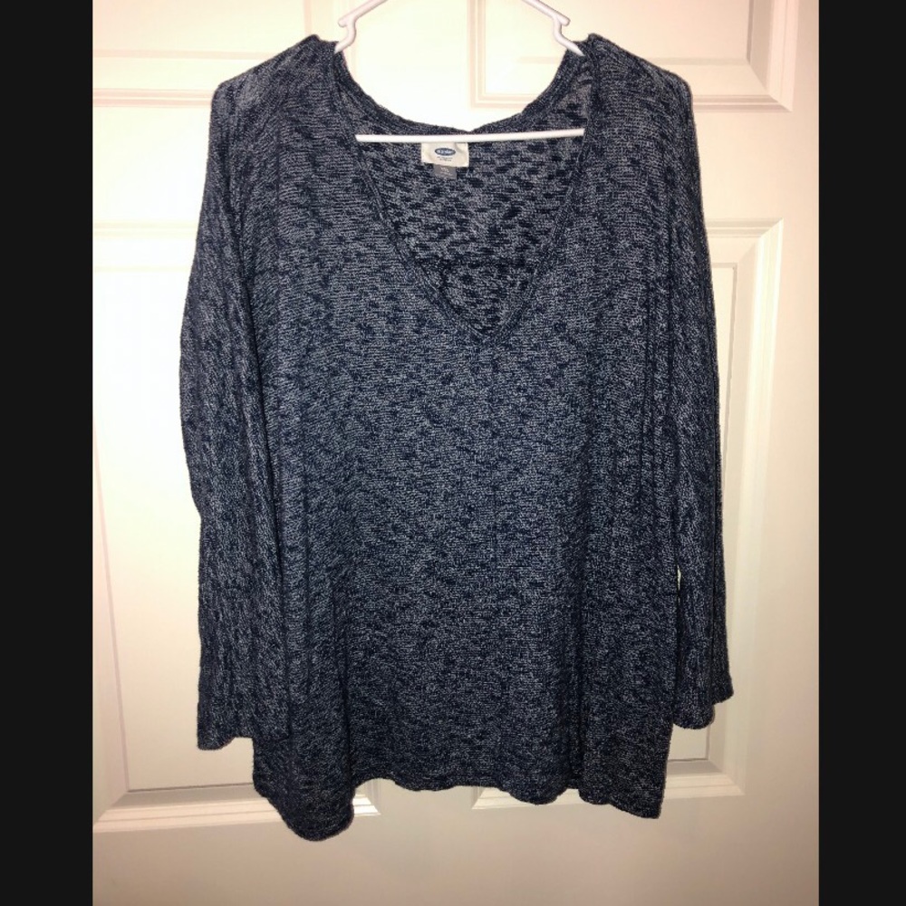 Old navy long sleeve top